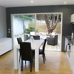 Les De Gambetta Apartamento *