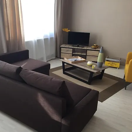 Les De Gambetta Lens