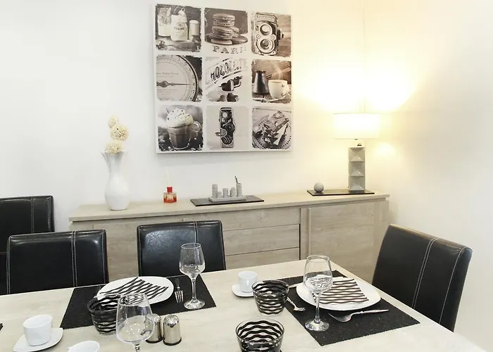 Les De Gambetta Apartman
